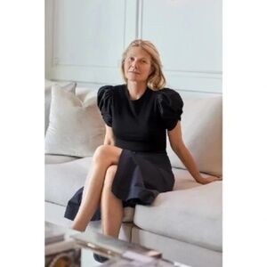 G. Label by Goop Christopher Navy T shirt with Puff Sleeve Size 4